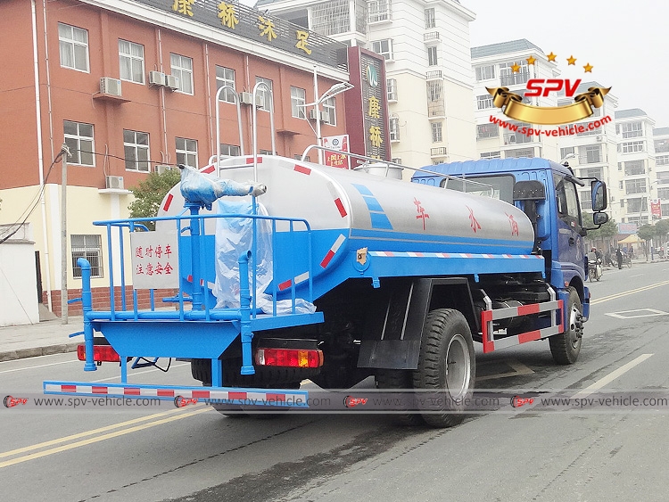 12,000 Litres Water Spraying Truck Foton-RB